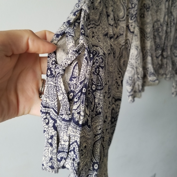 Altard State Paisley Boho Lace Up Sleeve Top Medium - Picture 8 of 10